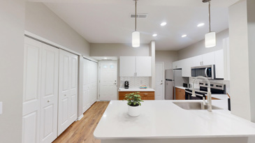 Hilliard Summit - Kitchen