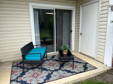 Avalon Oaks - Patio