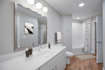 Flatiron Flats - Bathroom