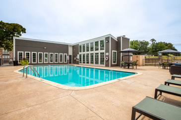 Spring Creek of Edmond - Pool