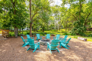 The Landings of Brentwood - Fireside Lounge