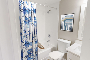 Vue at Knoll Trail - Bathroom