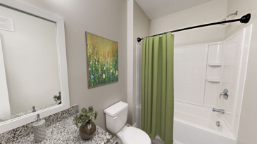 Double Creek Flats - Bathroom