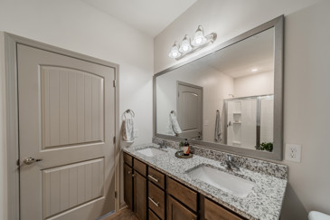 Highland Ridge - Bathroom