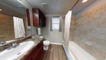 Sixteen50 at Lake Ray Hubbard - Bathroom