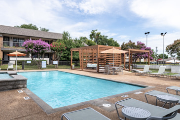 Fox Trails - Pool