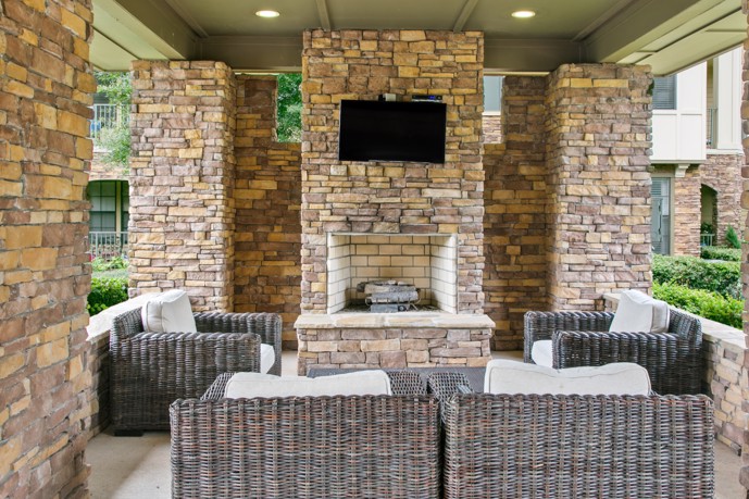 The inviting patio space at Tapestry Park in Birmingham, AL, ideal for outdoor relaxation and socializing.