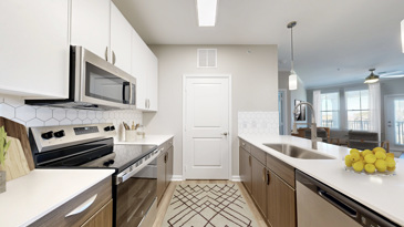 Talison Row at Daniel Island - Kitchen