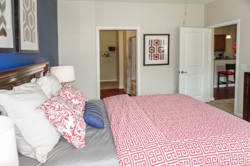 The Retreat at Hamburg Place - Bedroom
