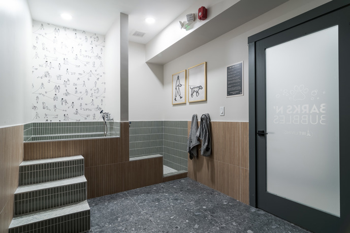 Brand new pet spa for large and small pets