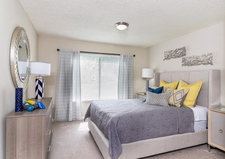 Lakes of Northdale Luxury Apartments Tampa