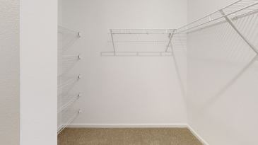 Reveal on Cumberland - Closet