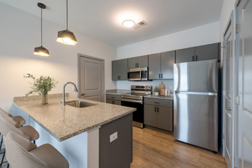 The Retreat at Canal - Kitchen