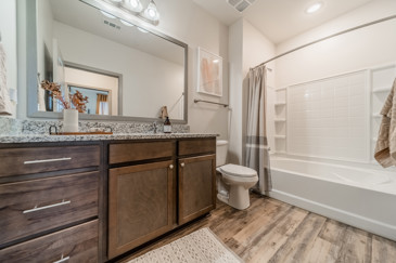 Highland Ridge - Bathroom