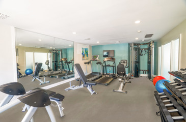 24/7 Fitness Center