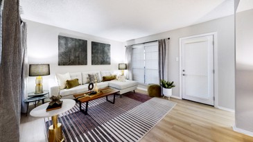 Fox Trails - Living Room