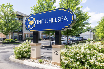 The Chelsea - Monument Sign