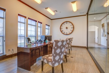 The Shores - Leasing Office