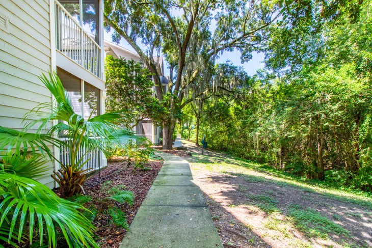 Tampa Apartments for Rent | Rocky Creek Apartment Homes