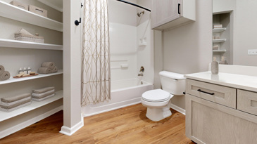 The Retreat at Hamburg Place - Bathroom