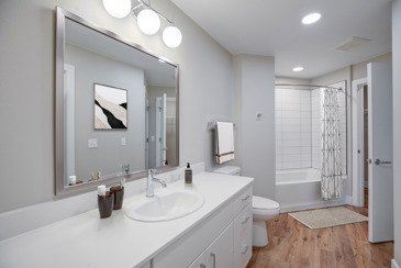 Flatiron Flats - Bathroom