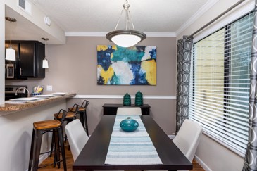 Lakes of Northdale - Dining Room
