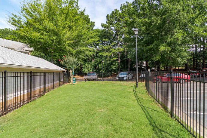 Private off leash dog park at Reflections on Sweetwater