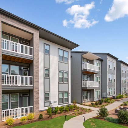 Take a stroll through the beautifully landscaped pathway outside the Vesta City Park apartments and enjoy its stunning exterior.