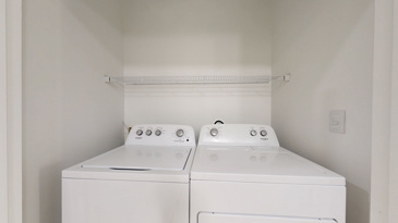 The Retreat at Quail North - In Unit Laundry