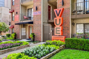Vue at Knoll Trail - Exterior