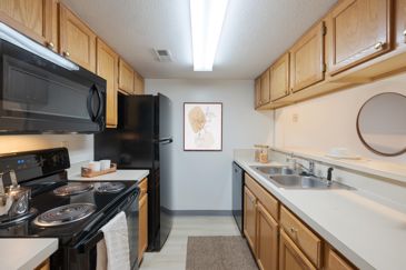 Bennington Pond - Kitchen