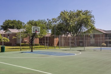Fox Trails - Basketball Court