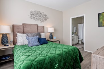 Avalon Oaks - Bedroom
