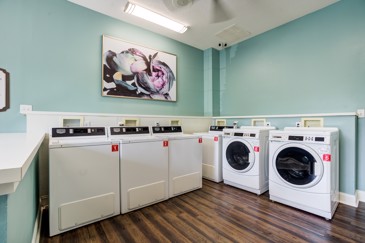 Thornhill - Laundry Room