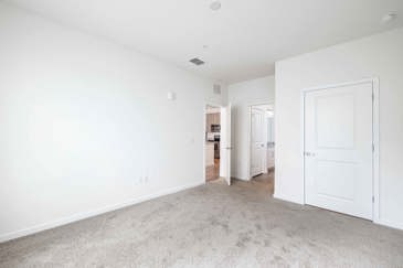 Millenia 700 - Bedroom