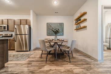 Highland Ridge - Dining Room