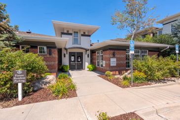 Bristol Village - Leasing Office