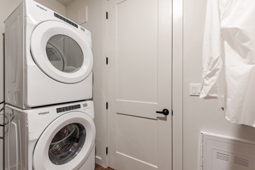 Tisdale at Lakeline Station - Laundry - Home